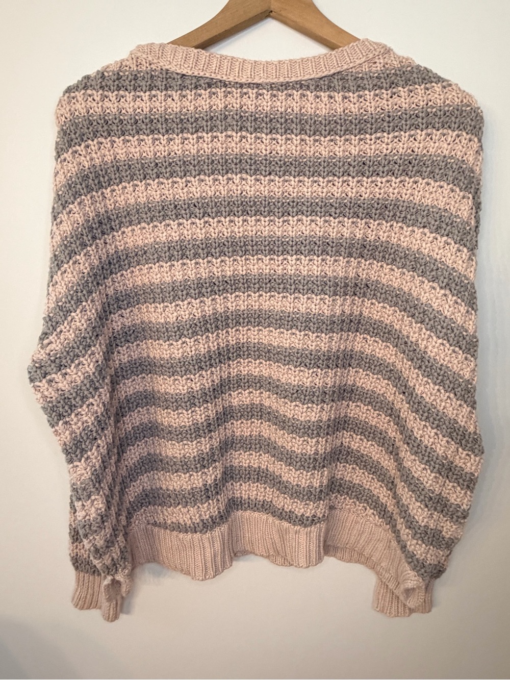 Free People Women’s At the Beach Soft Pink and Gray Cotton Sweater, Size Medium - Picture 6 of 8